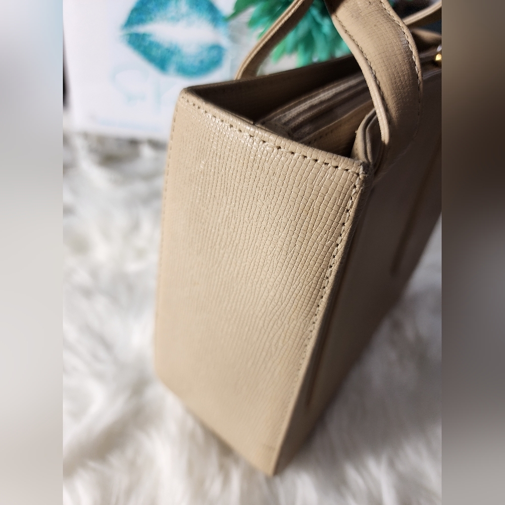 MCM Handbag - Picture 7 of 12